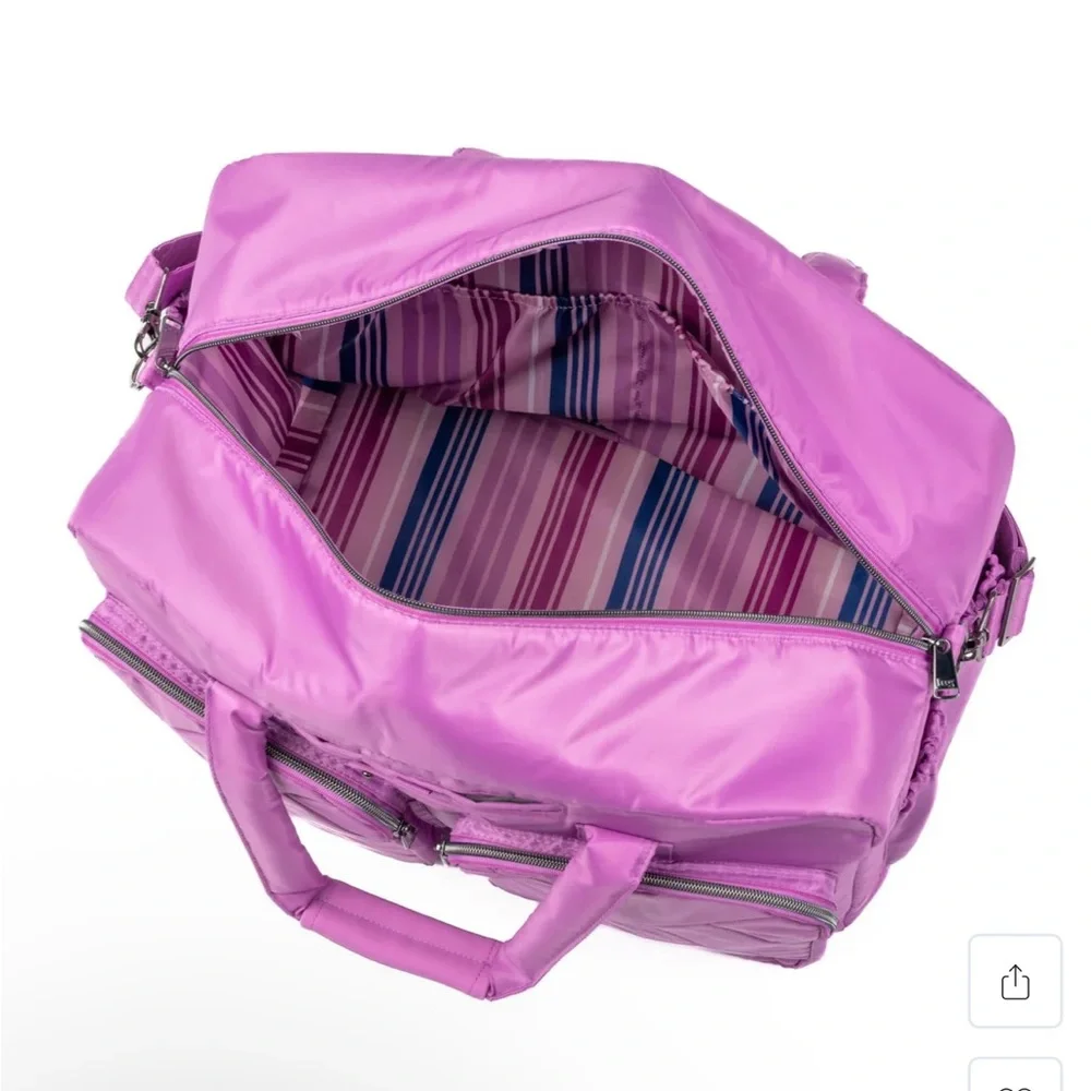 NWT Lug Drifter 2 Duffel Bag in Açaí Berry - Picture 8 of 10